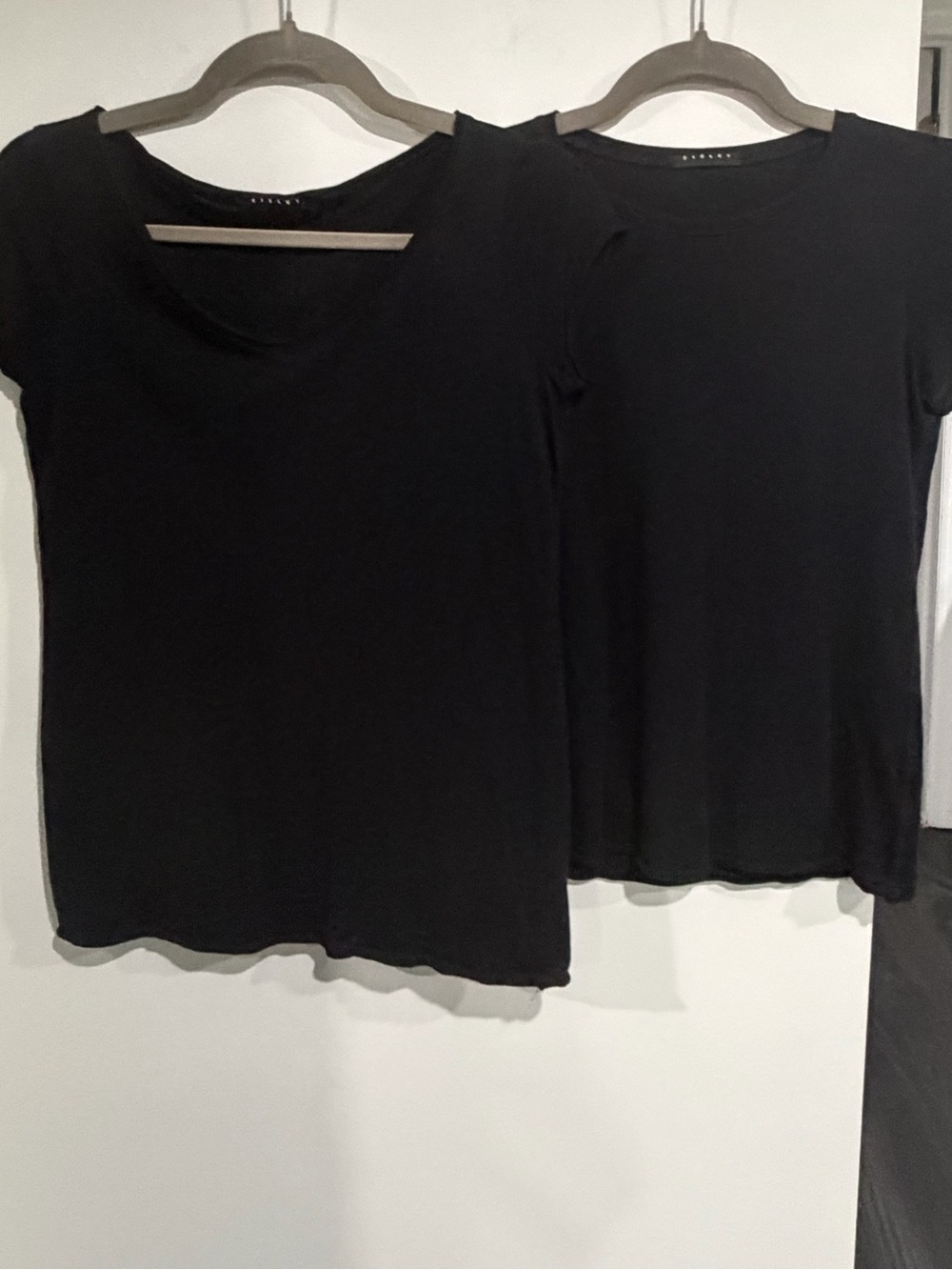 Sisley Black Short Sleeve Tee Duo